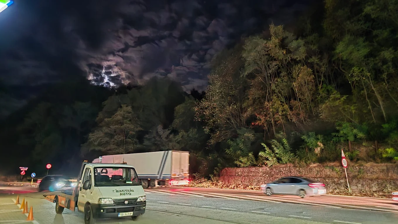 Masina de tractari Luca Assistance interventie in Talmaciu